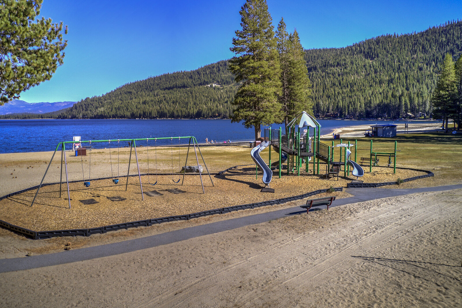 Donner Lake Vacation Rental West End Bears Lair Tamarack playground