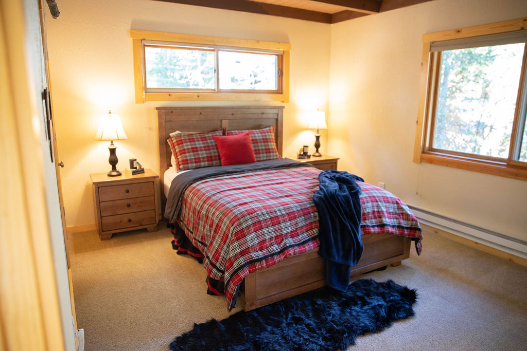 Donner Lake Vacation Rental West End Washoe Rd Dawner Haven bedroom10