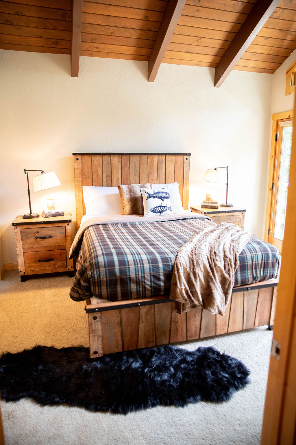 Donner Lake Vacation Rental West End Washoe Rd Dawner Haven bedroom2