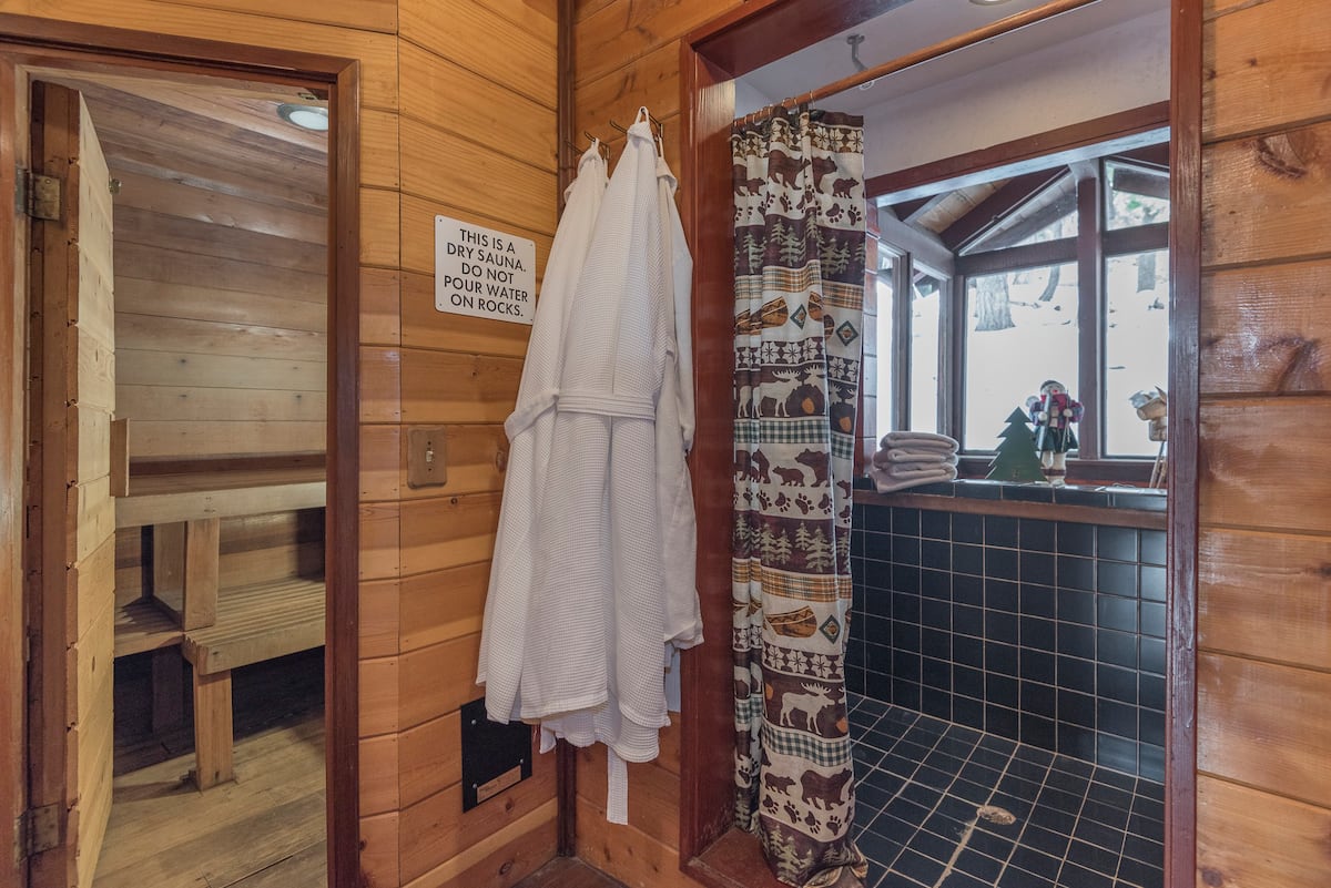 Alpine Meadows Backside Vacation Rental sauna1