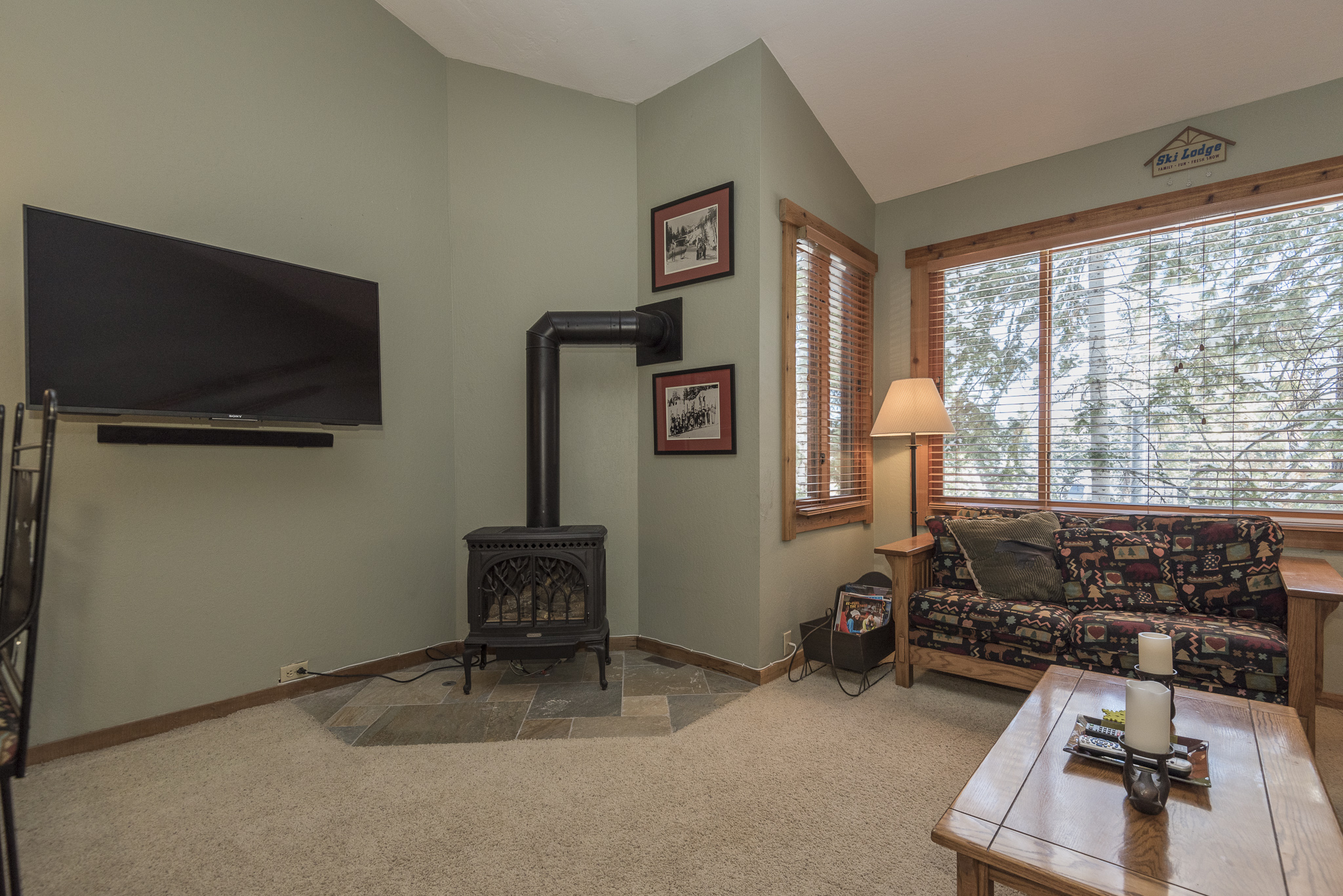 Northstar Skiview Rental Condo living room1