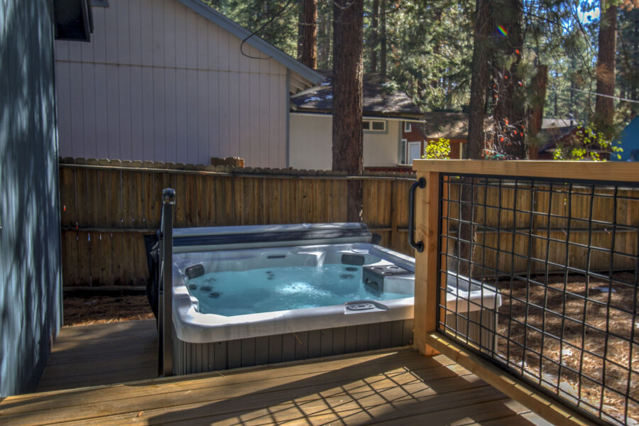 Kings Beach Designer Cabin Golden exterior hot tub2