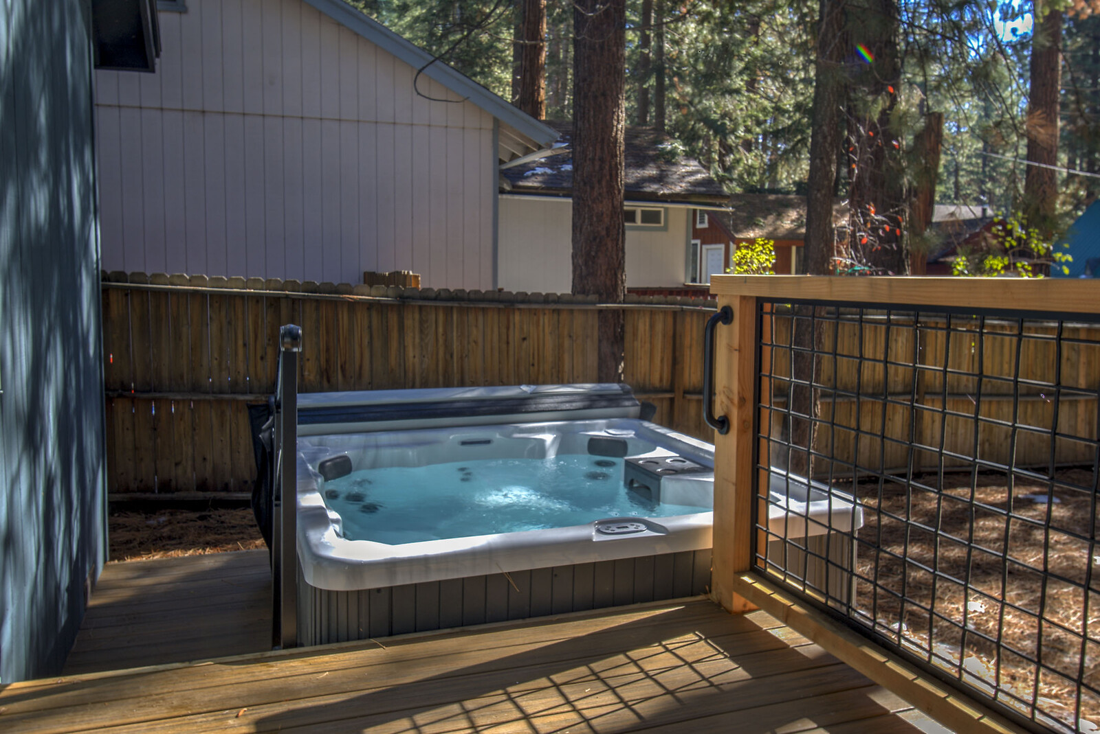 Kings Beach Designer Cabin Golden exterior hot tub2