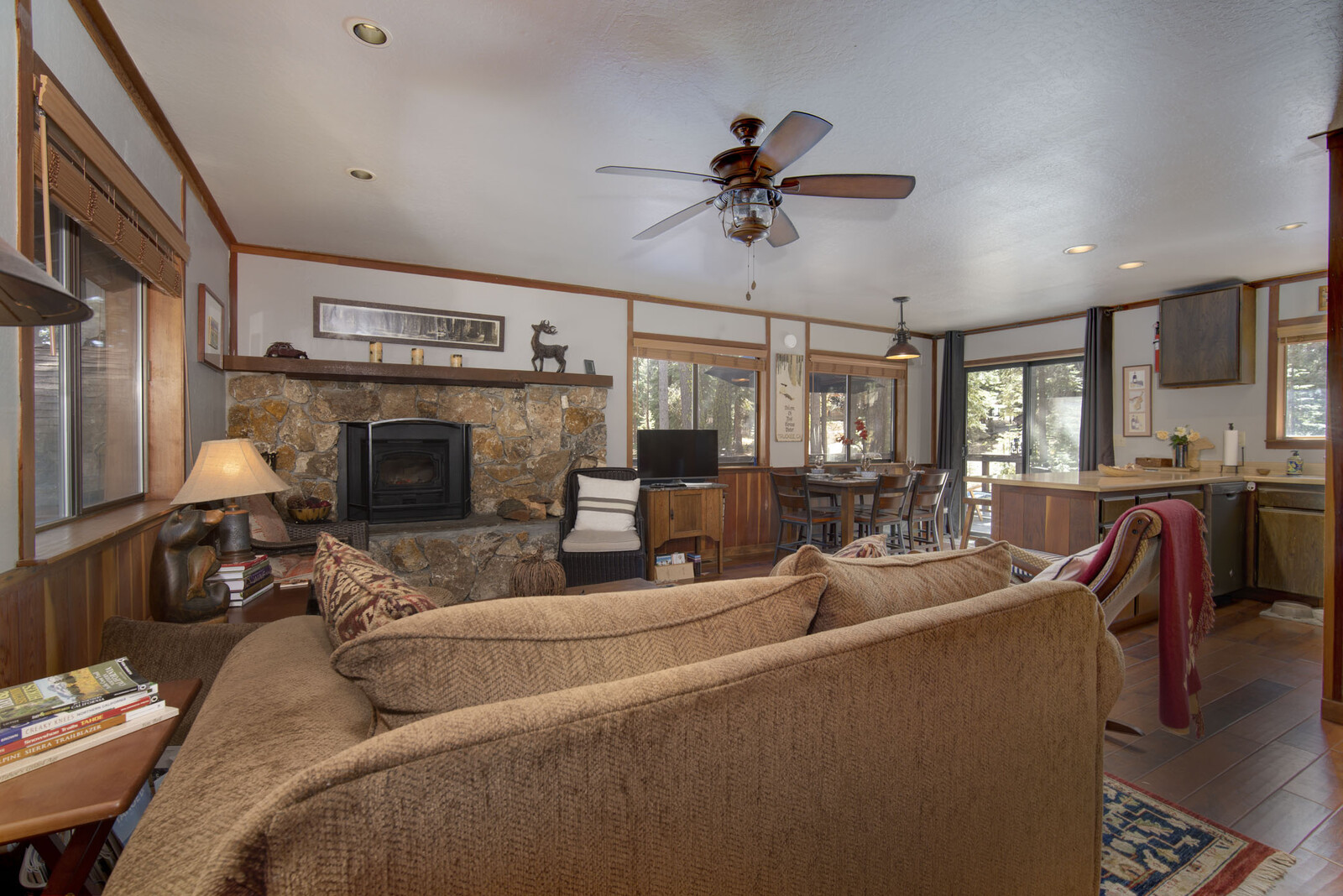 Tahoe Donner Northwoods Cabin dining living room