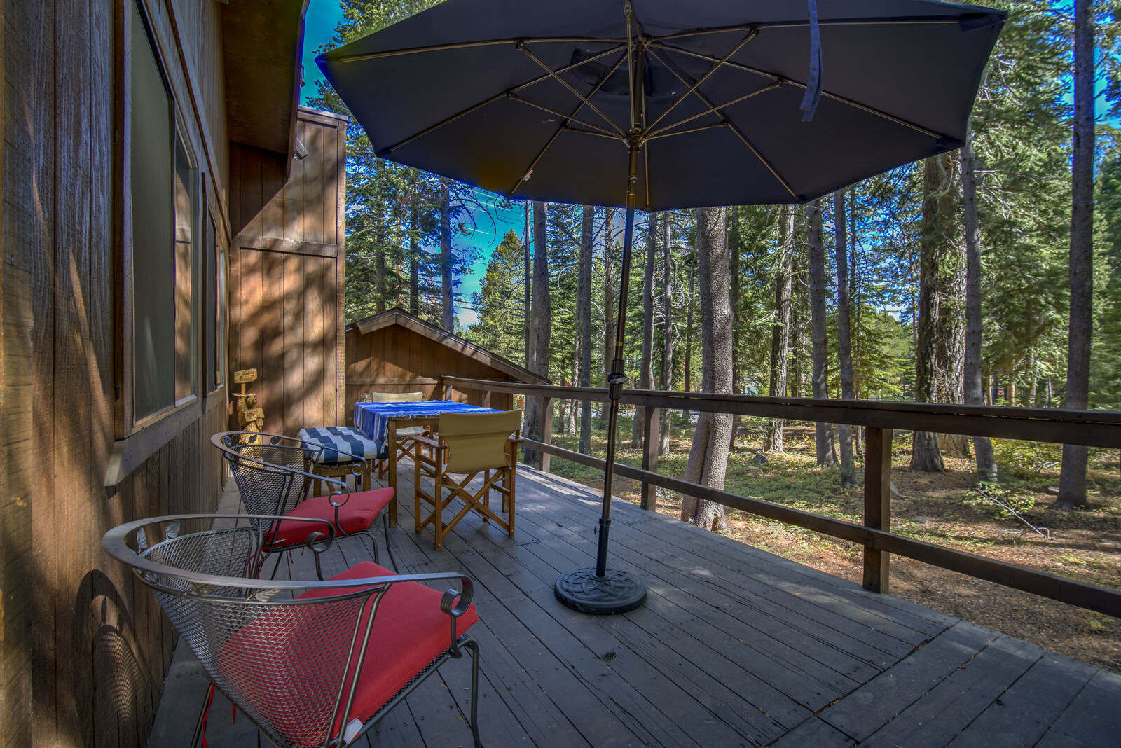 Tahoe Donner Northwoods Cabin exterior back1