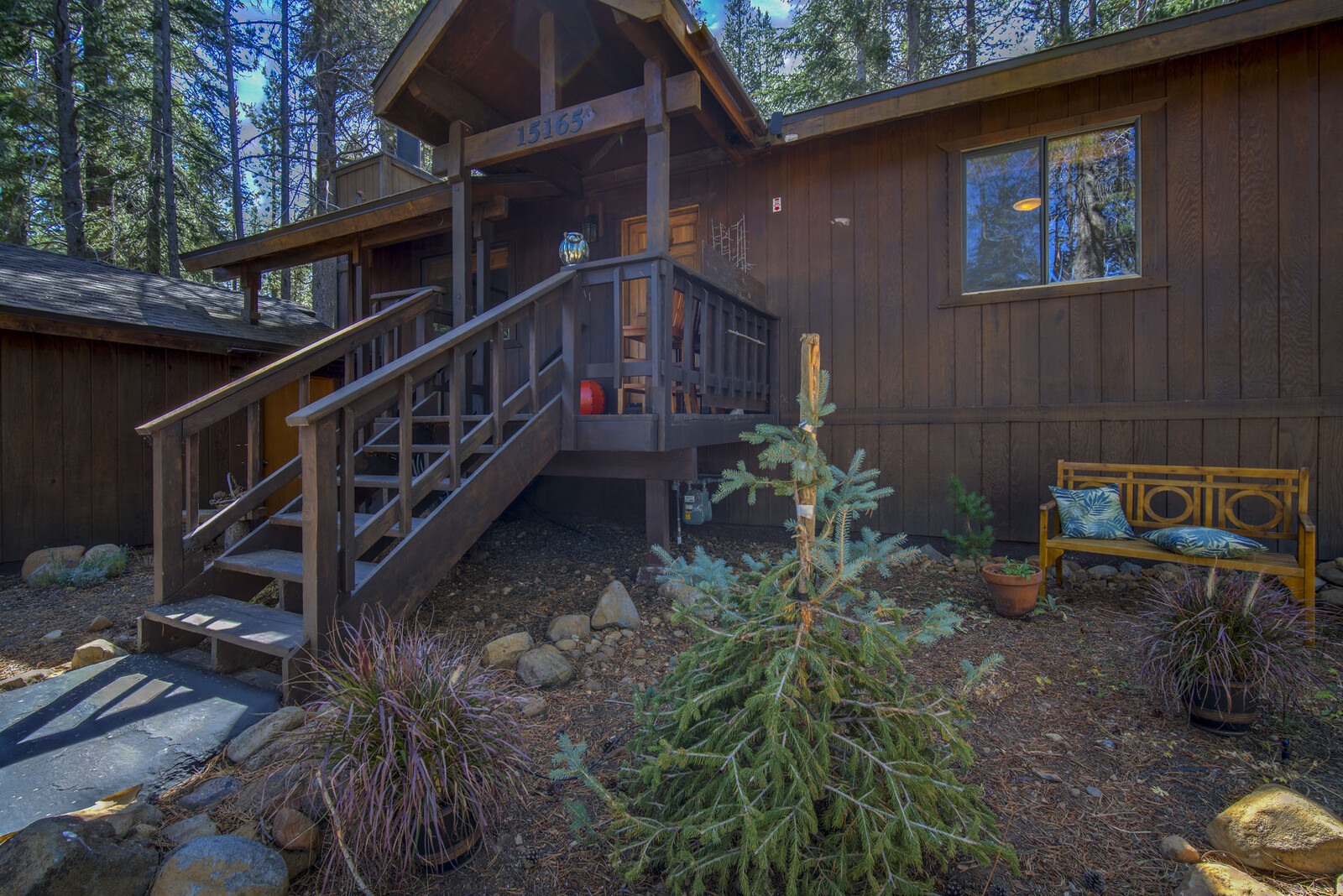 Tahoe Donner Northwoods Cabin exterior5