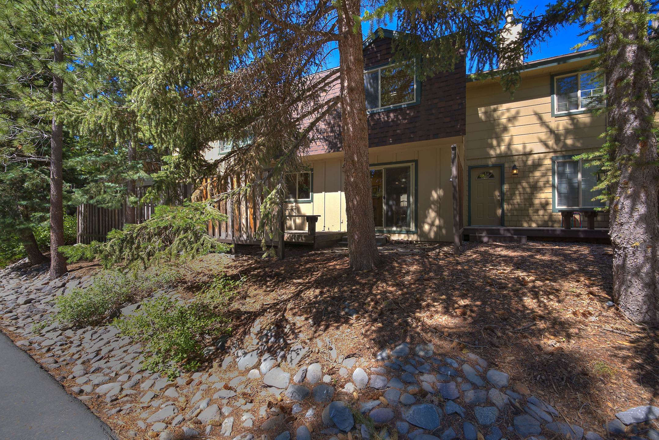 Tahoe City Newly Updated extended back view